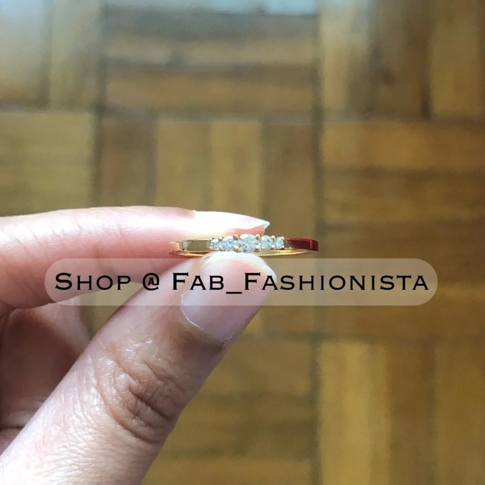 Gold color 5 stone ring size 58